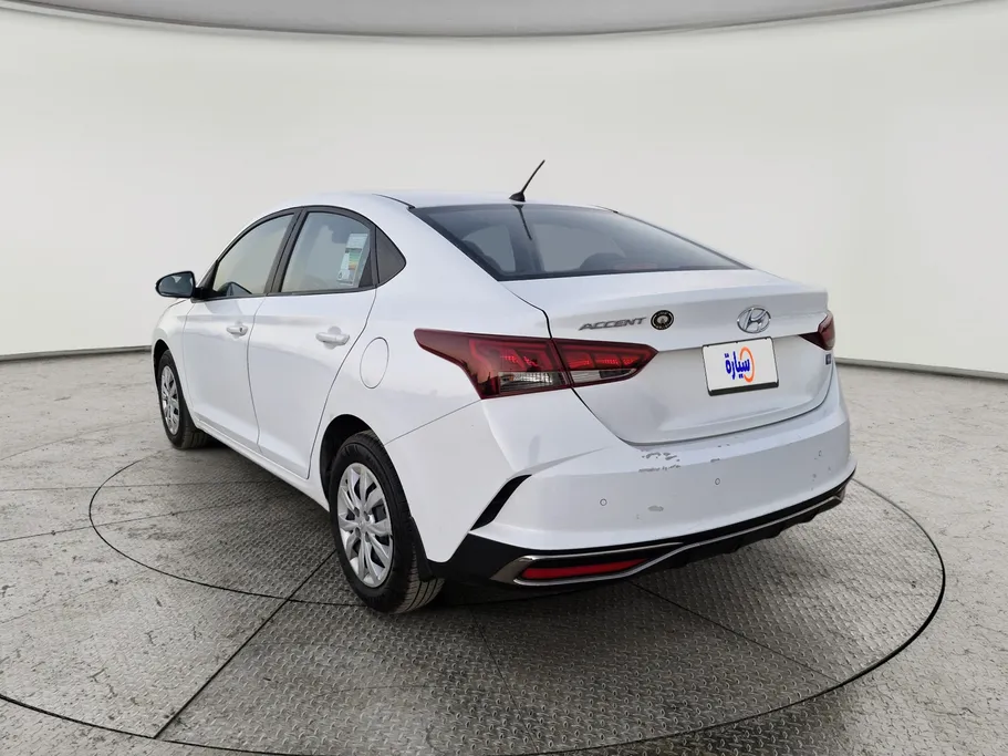 هيونداي اكسنت سمارت 2023 