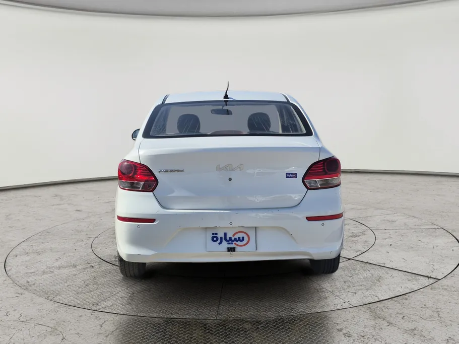 2022 Kia Pegas LX 
