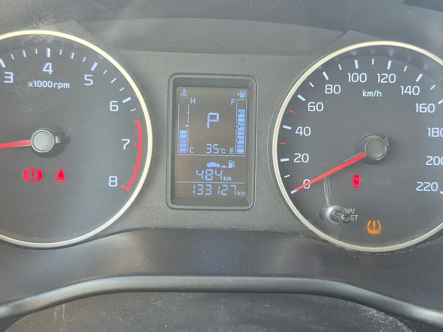 2022 Kia Pegas LX 