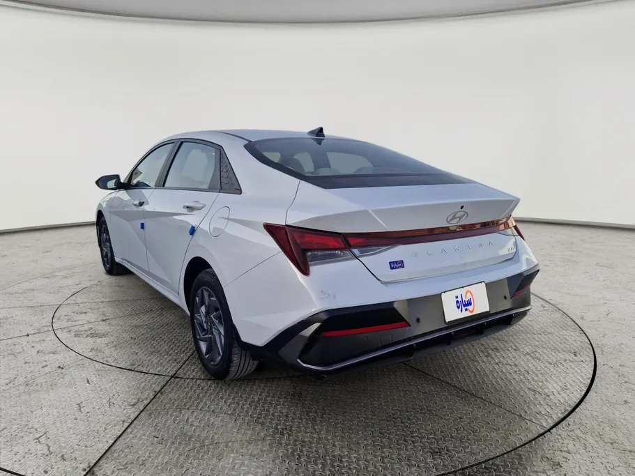 هيونداي النترا سمارت 2024