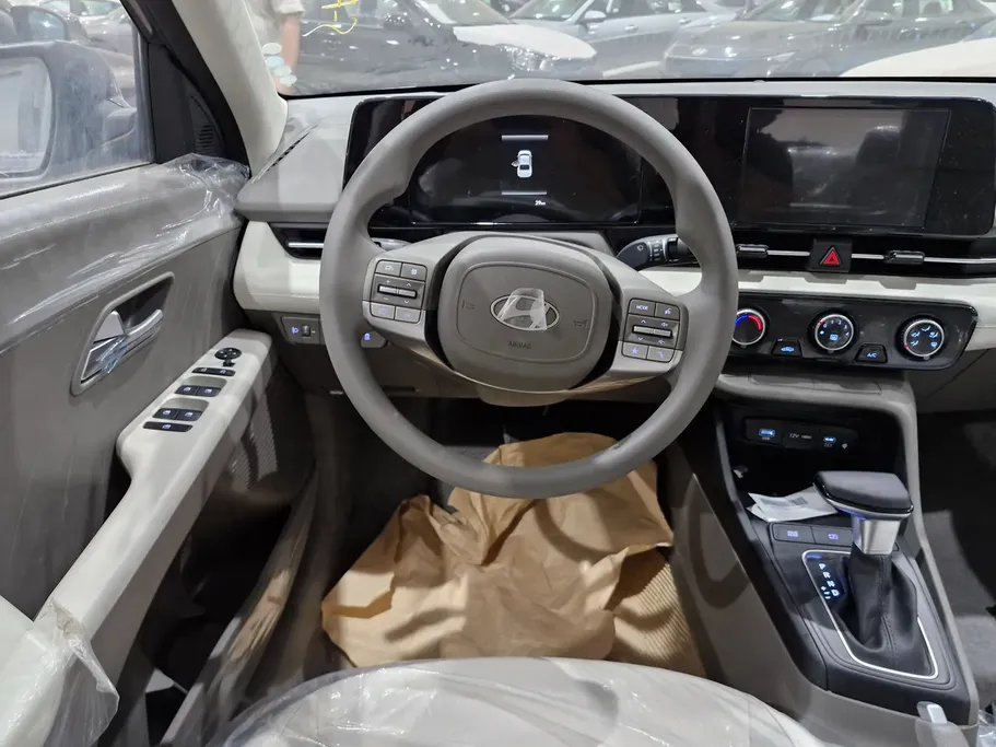 2026 Hyundai Accent Smart 