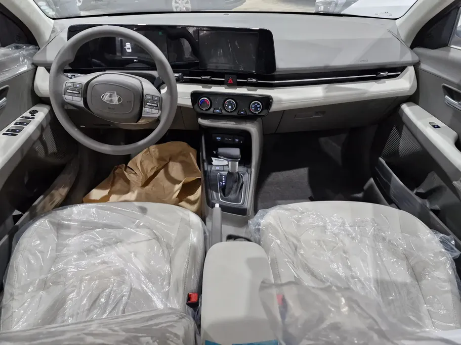 2026 Hyundai Accent Smart 