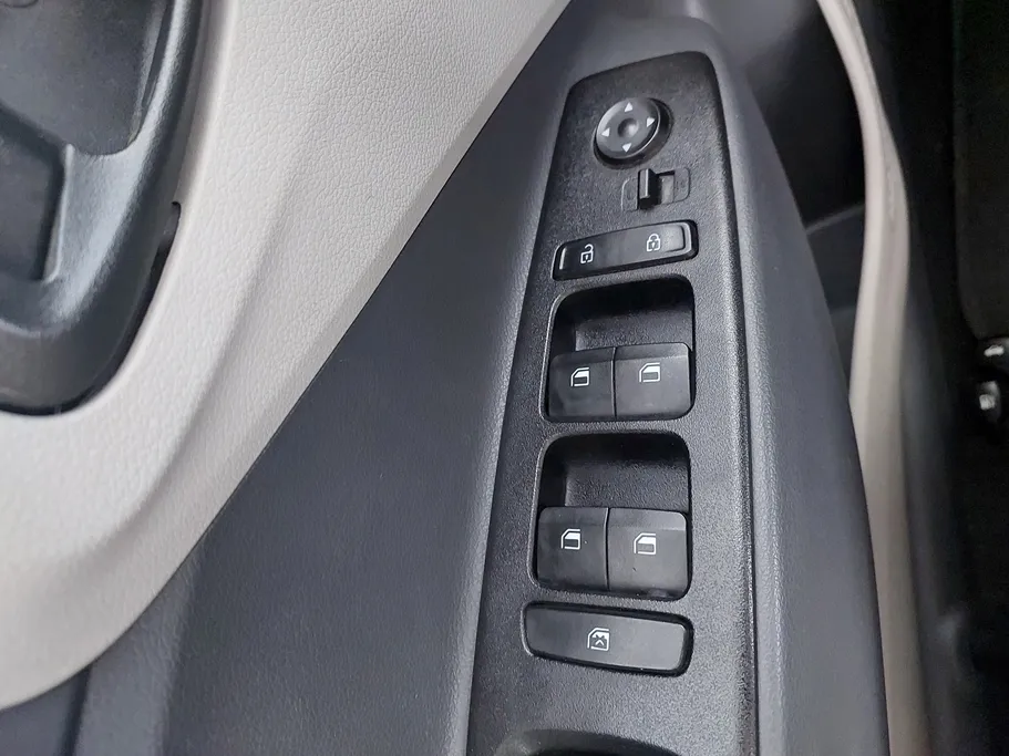 2023 Hyundai Grand i10 Fleet 