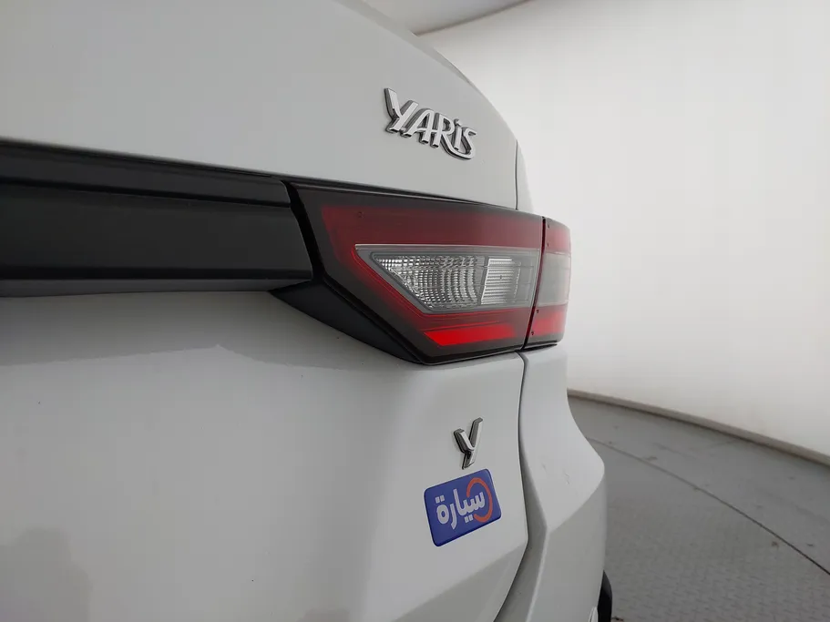 2023 Toyota Yaris  Y 