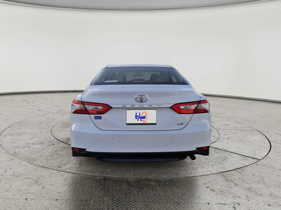 2020 Toyota Camry  LE 