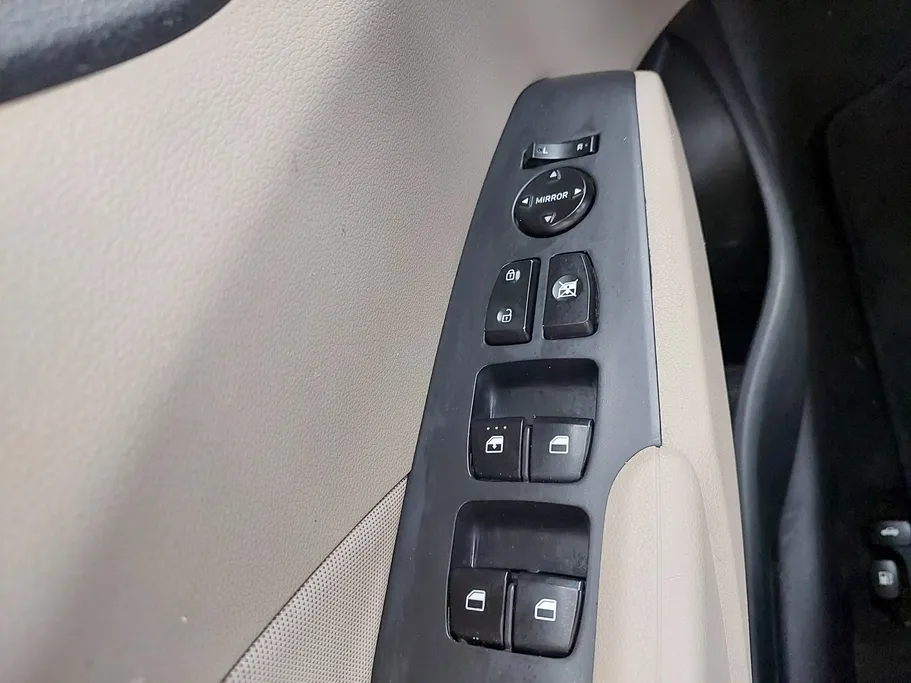 2023 Hyundai Accent Smart 
