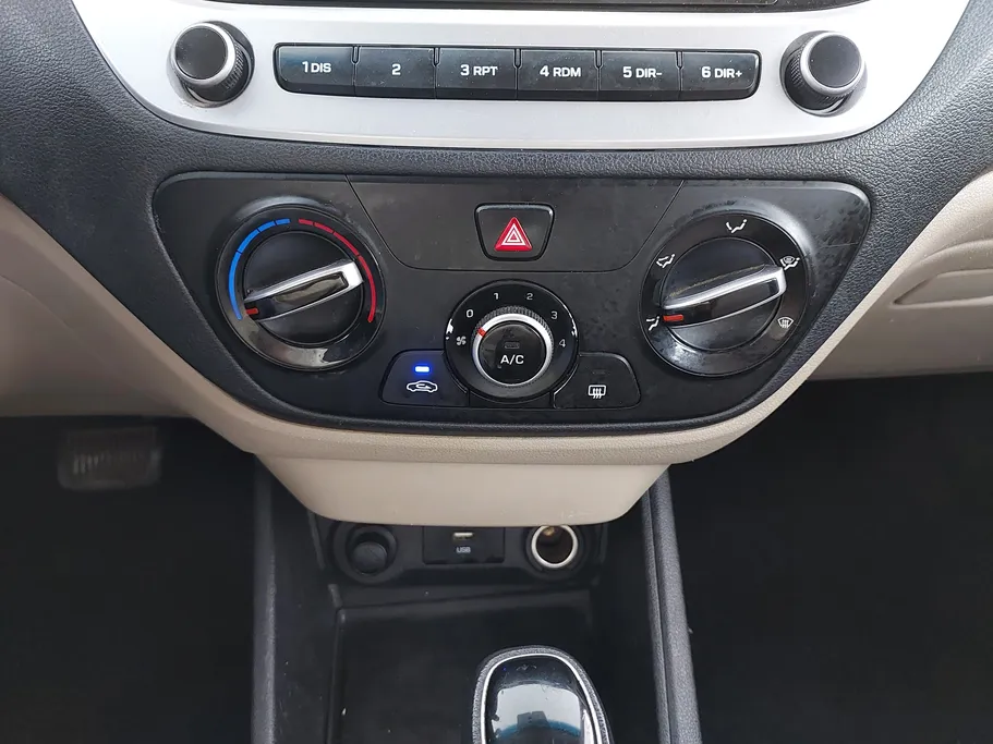 2023 Hyundai Accent Smart 