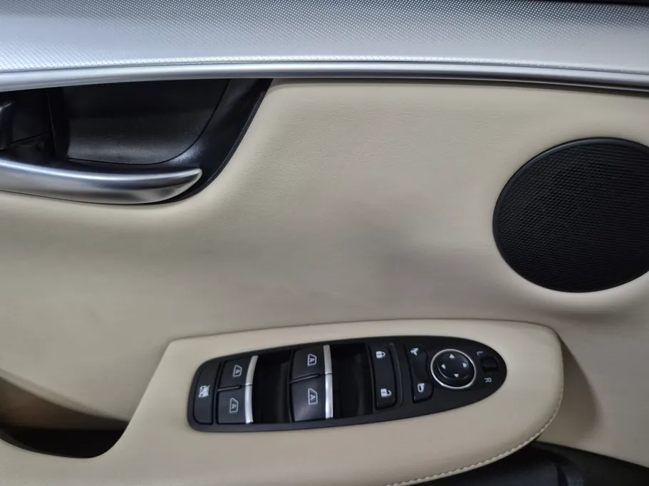 2021 Infiniti QX50 Luxe Style 