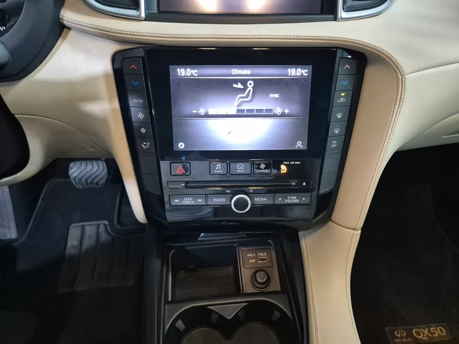 2021 Infiniti QX50 Luxe Style 