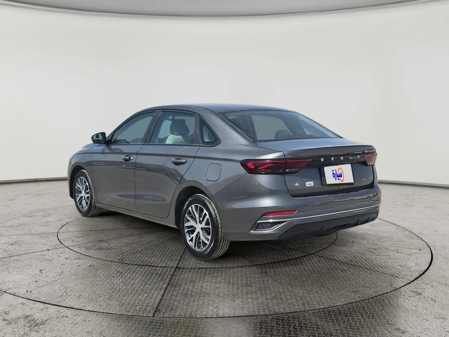 جيلي امجراند GS 2024 