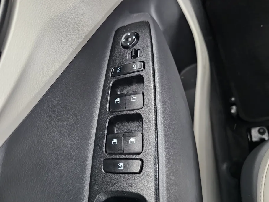 2023 Hyundai Grand i10 Fleet 