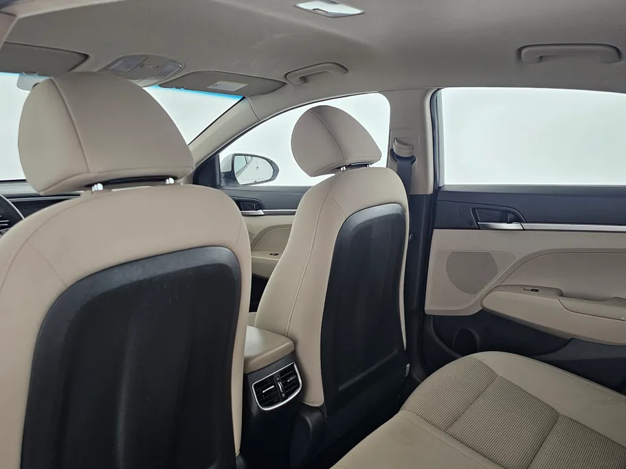 2020 Hyundai Elantra GL 