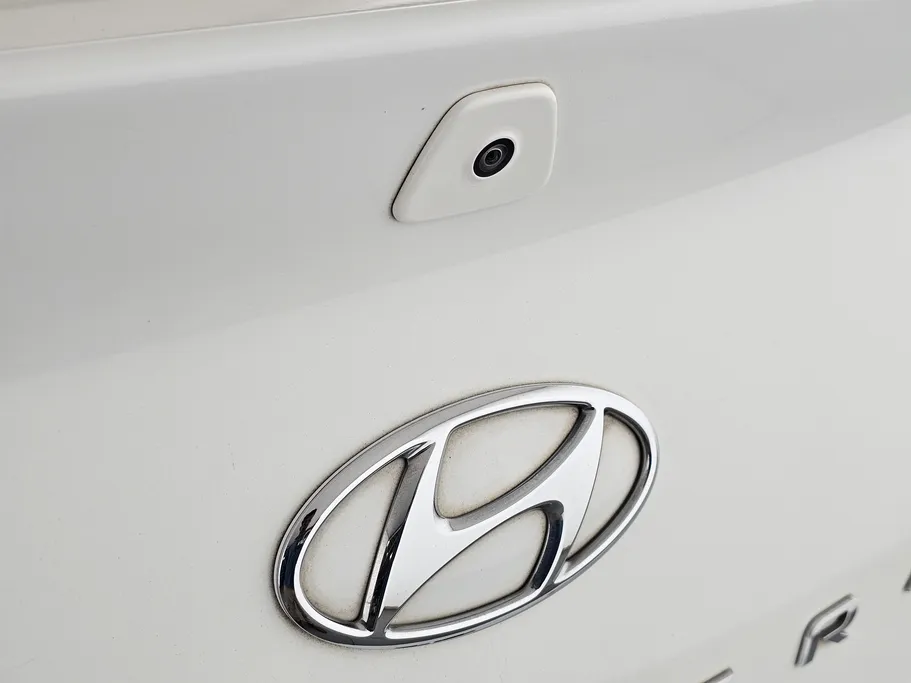 2020 Hyundai Elantra GL 
