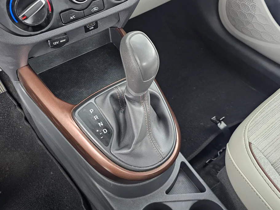 2023 Hyundai Grand i10 Fleet 