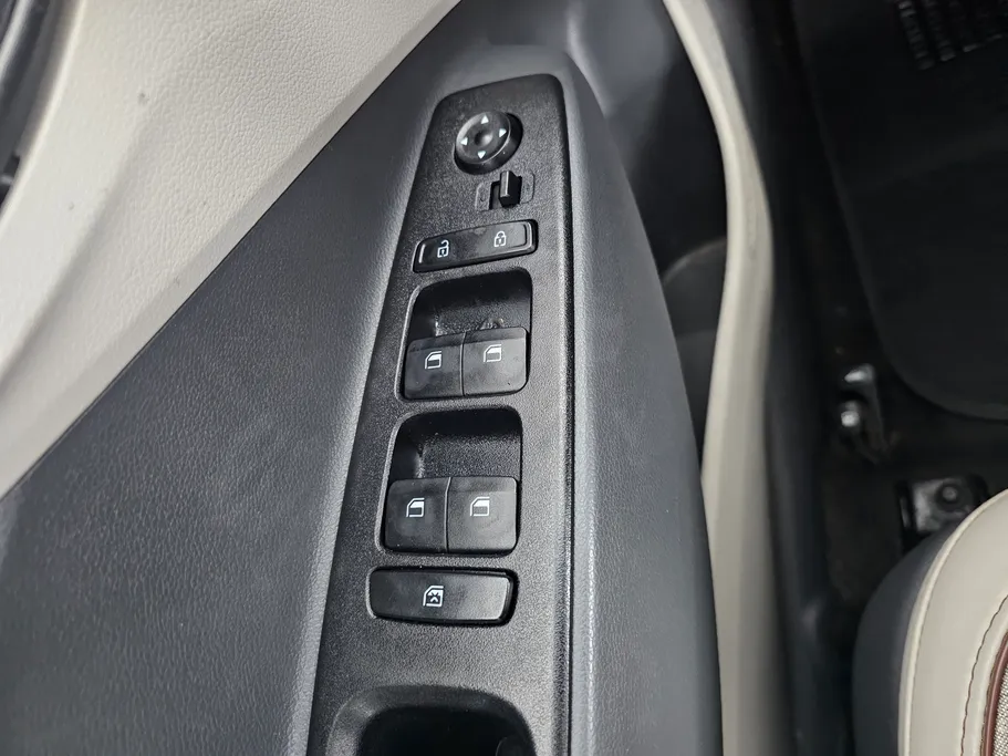 2023 Hyundai Grand i10 Fleet 