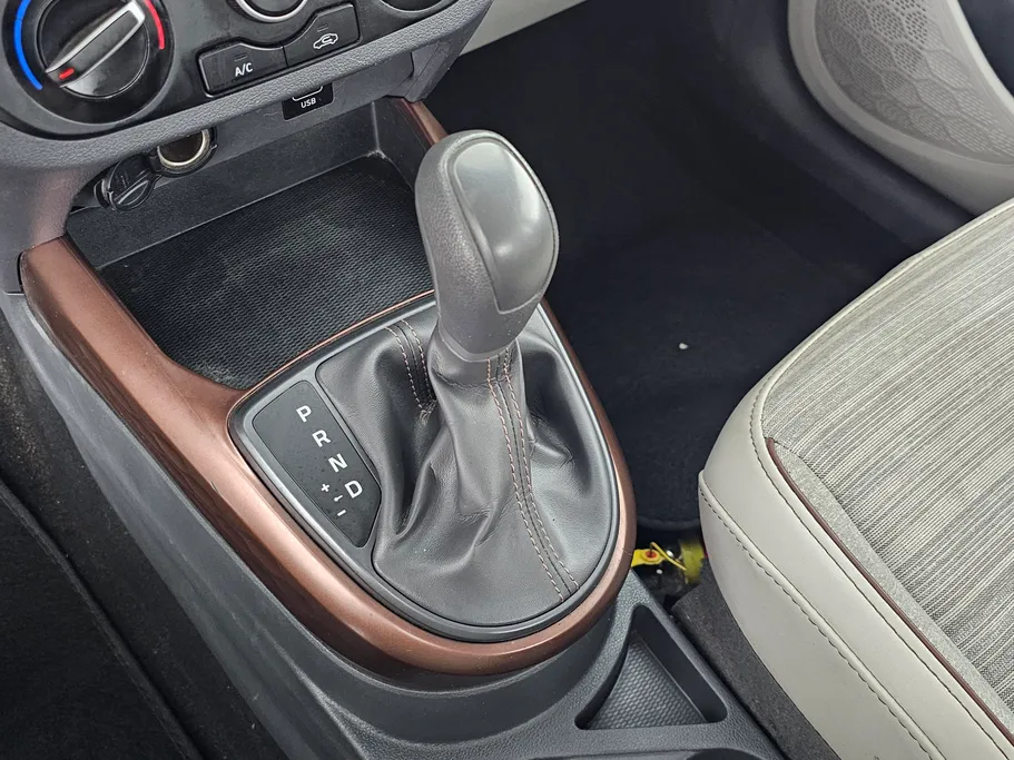 2023 Hyundai Grand i10 Fleet 
