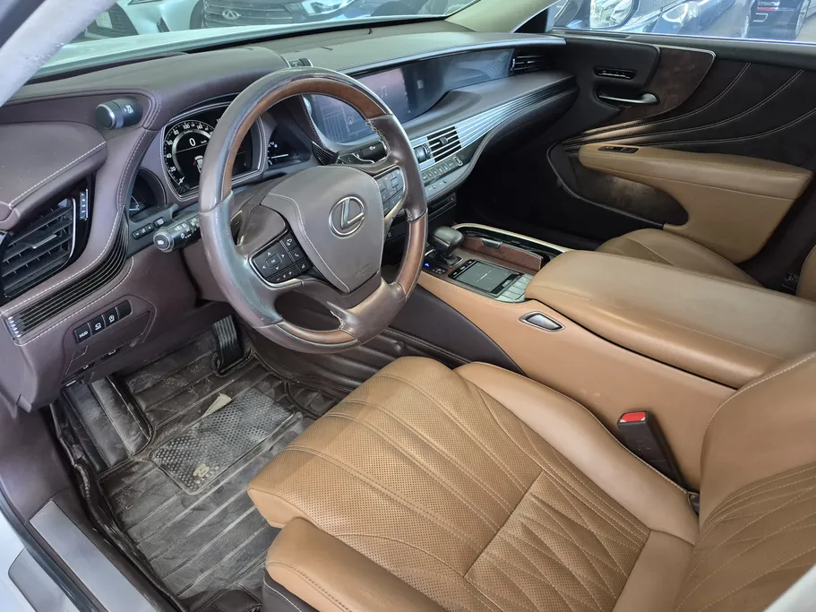 2018 Lexus LS 500 