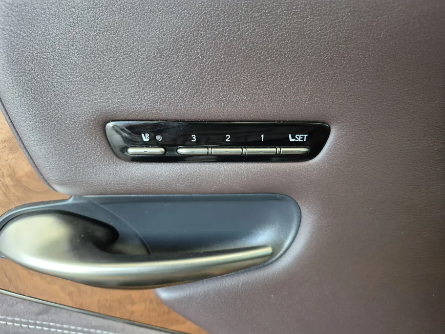 2018 Lexus LS 500 