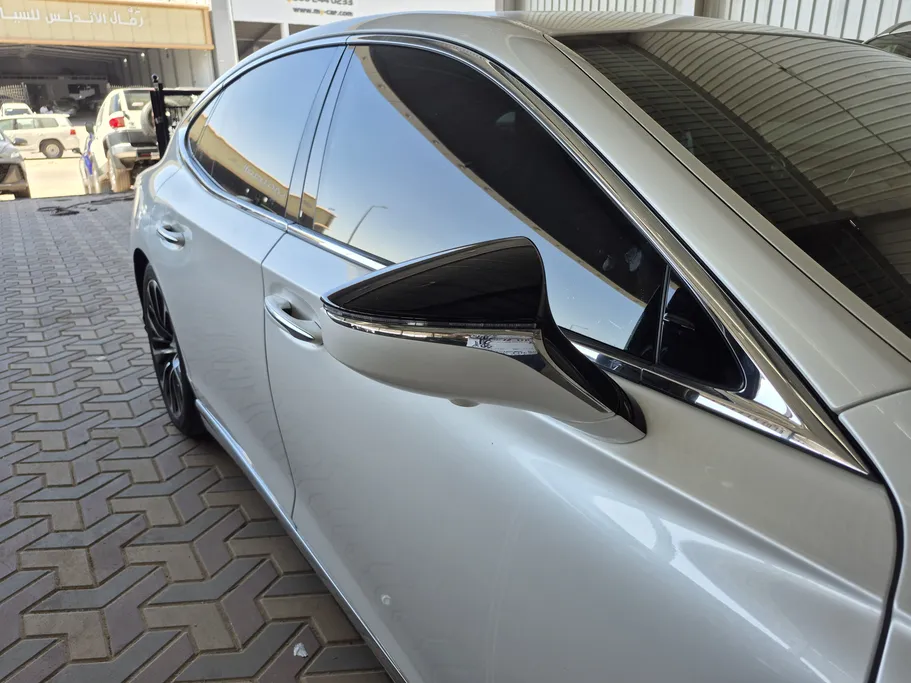 2018 Lexus LS 500 