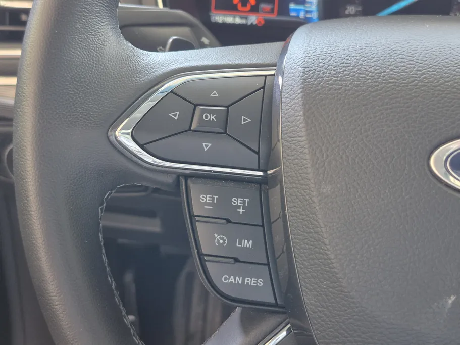 2022 Ford Taurus Ambiente 