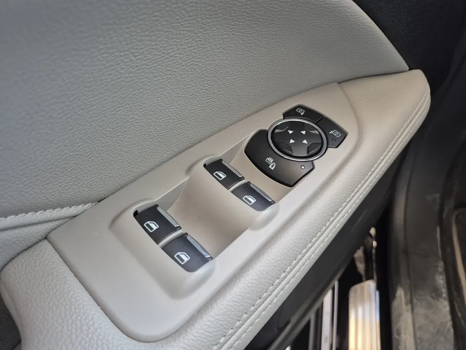 2022 Ford Taurus Ambiente 