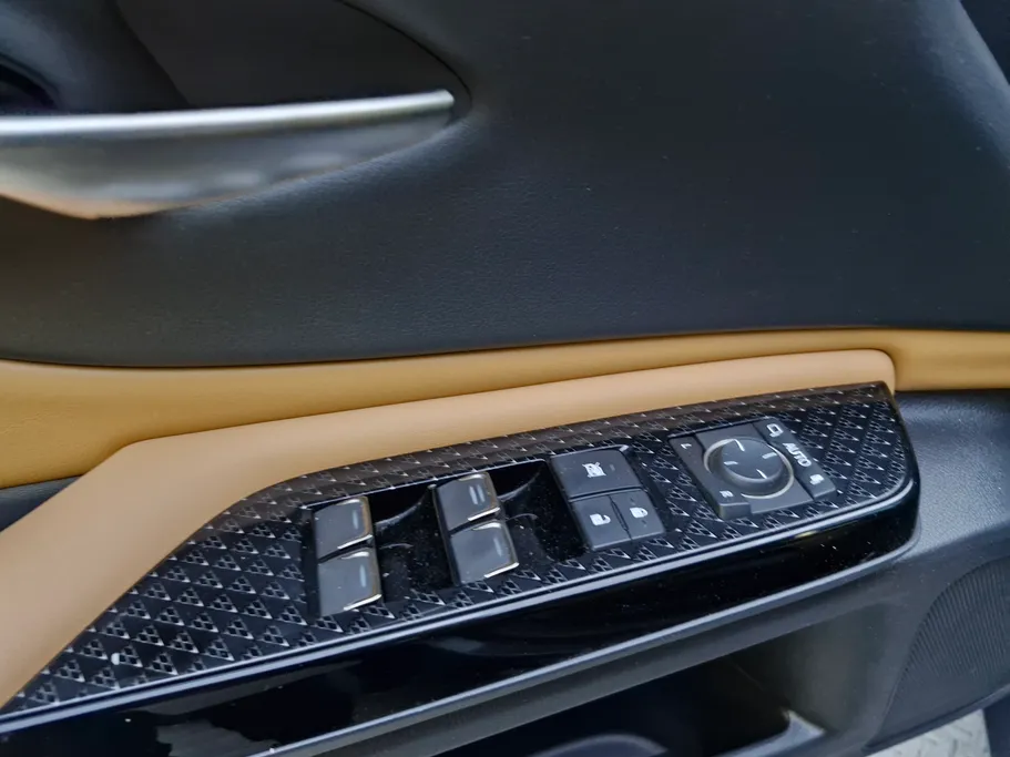 2024 Lexus ES 300 H