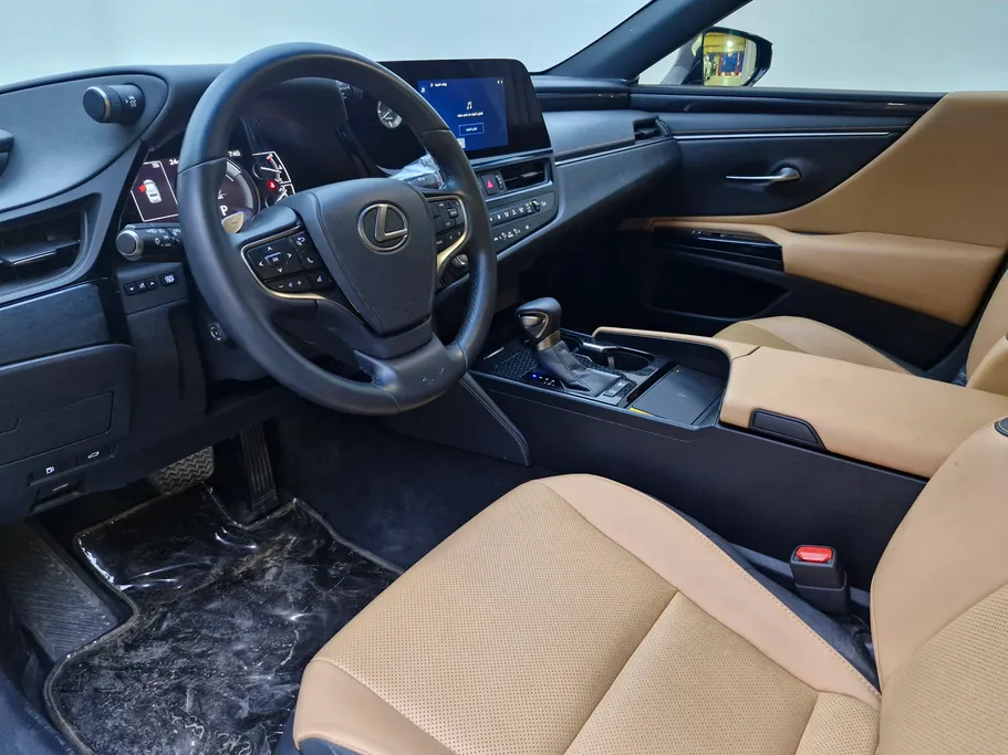 2024 Lexus ES 300 H