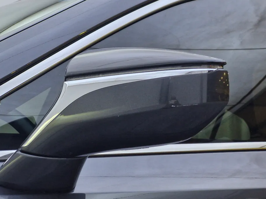 2024 Lexus ES 300 H