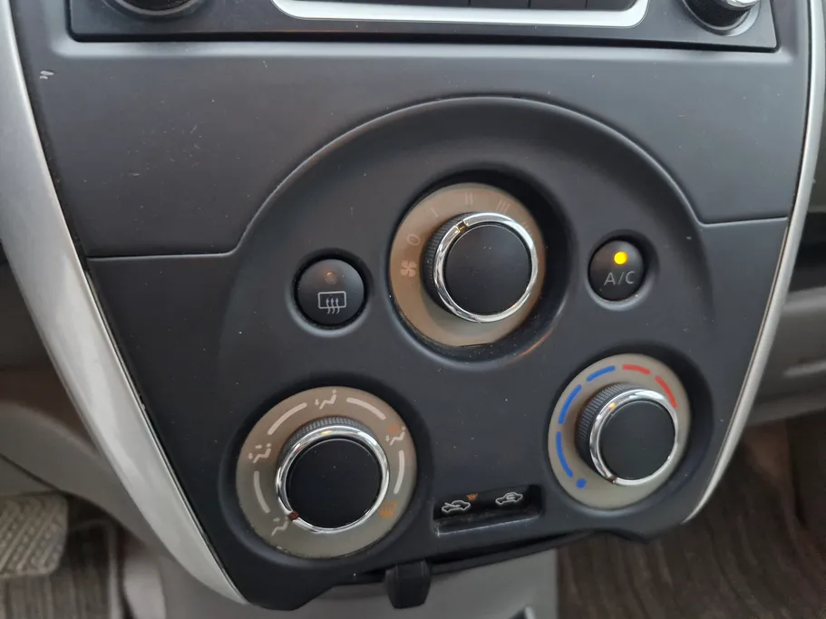 2023 Nissan Sunny SV Comfort 