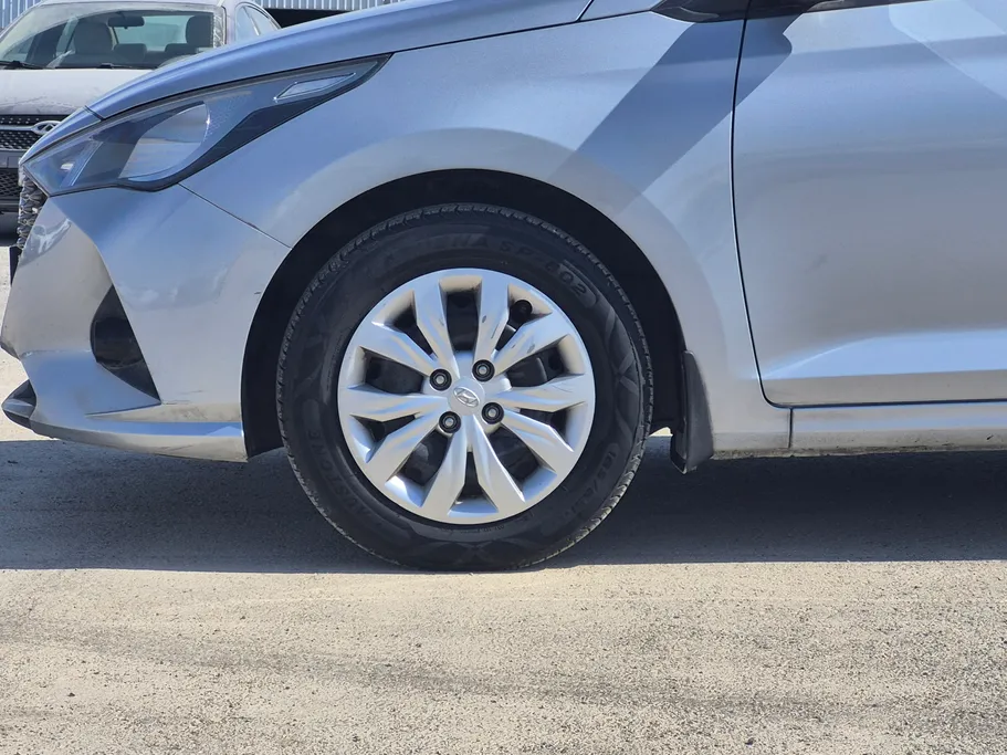 2023 Hyundai Accent Smart 