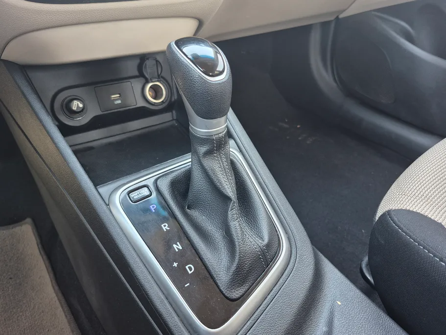 2023 Hyundai Accent Smart 