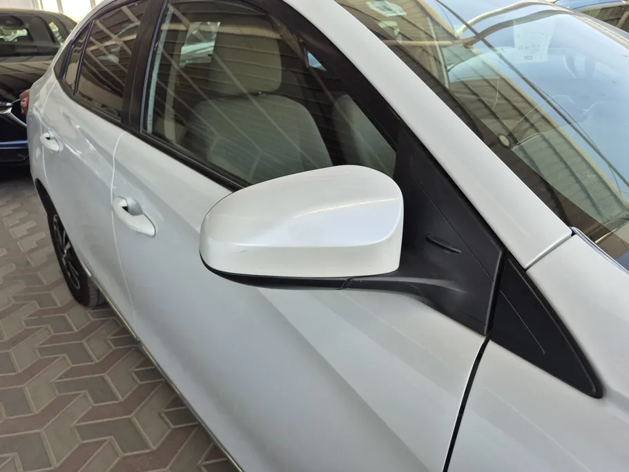 2022 Toyota Yaris  Y Plus 
