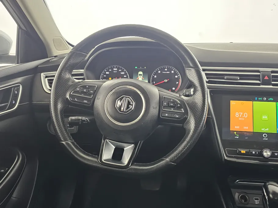 2022 MG 5 LUX 