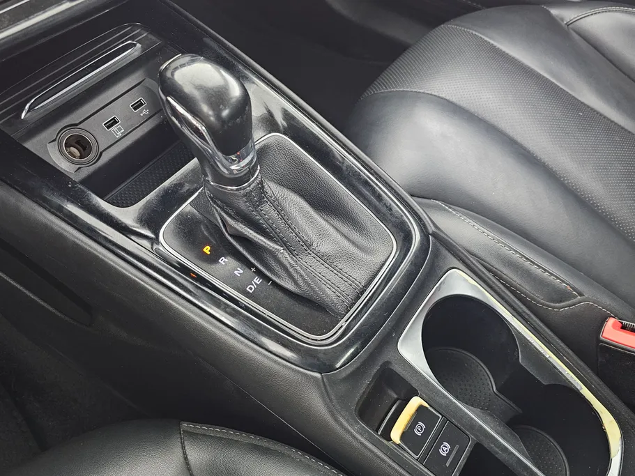 2022 MG 5 LUX 