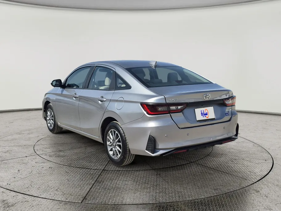 2023 Toyota Yaris  Y 