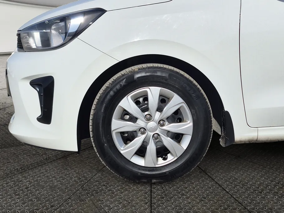 2023 Kia Pegas LX 