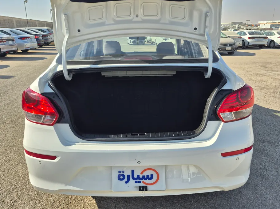 2023 Kia Pegas LX 