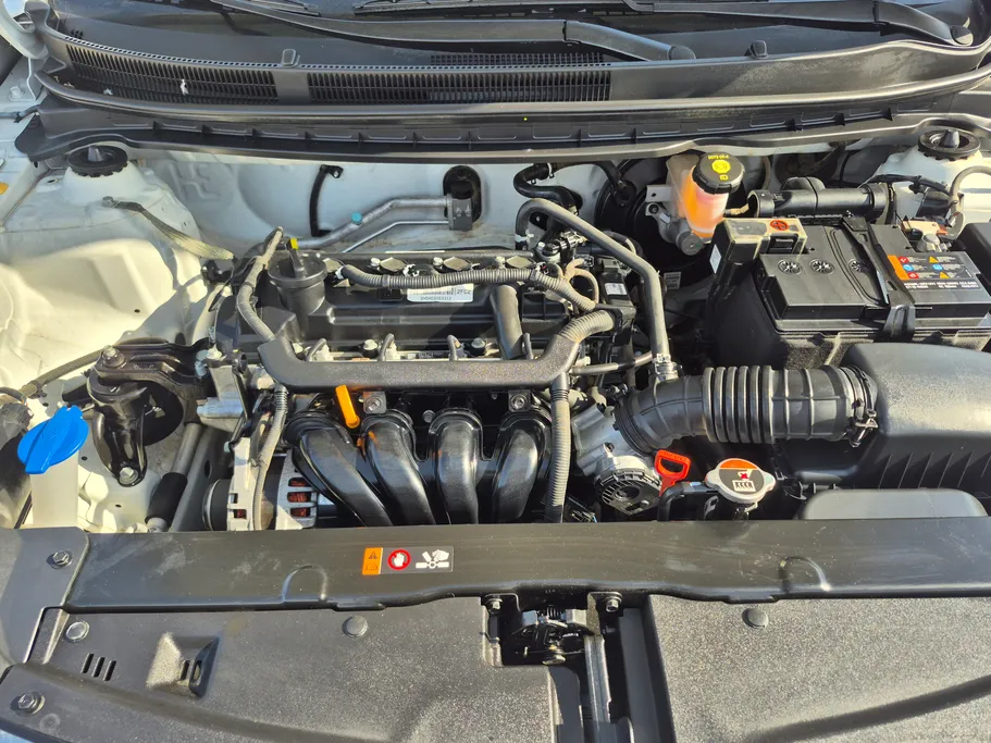 2023 Kia Pegas LX 
