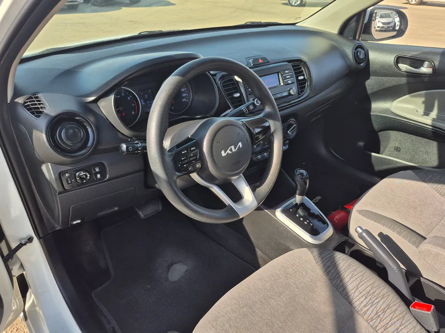 2023 Kia Pegas LX 