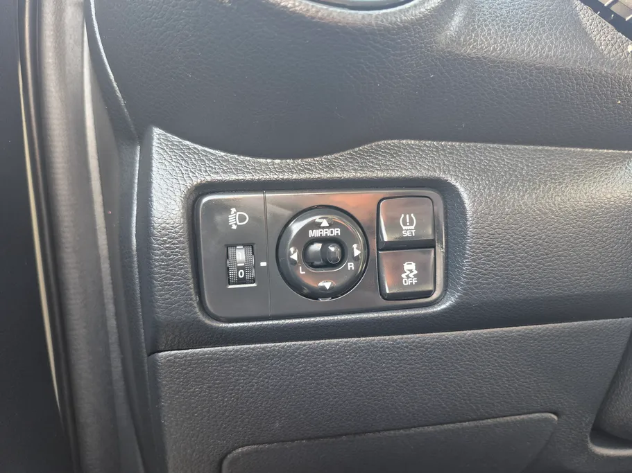 2023 Kia Pegas LX 