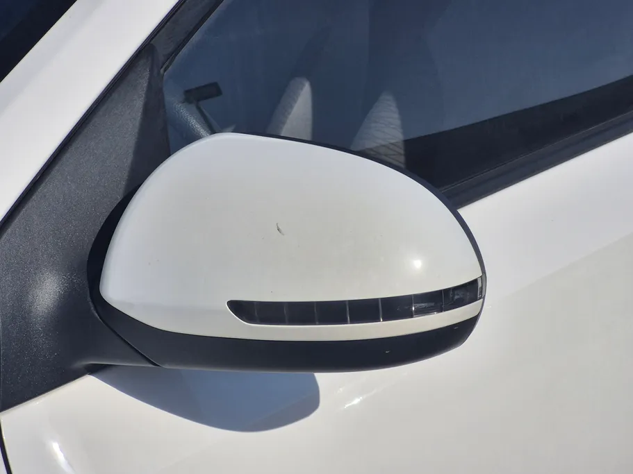 2023 Kia Pegas LX 