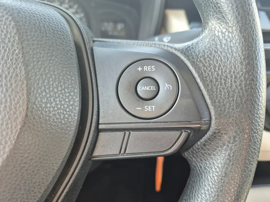 2024 Toyota Corolla XLI 