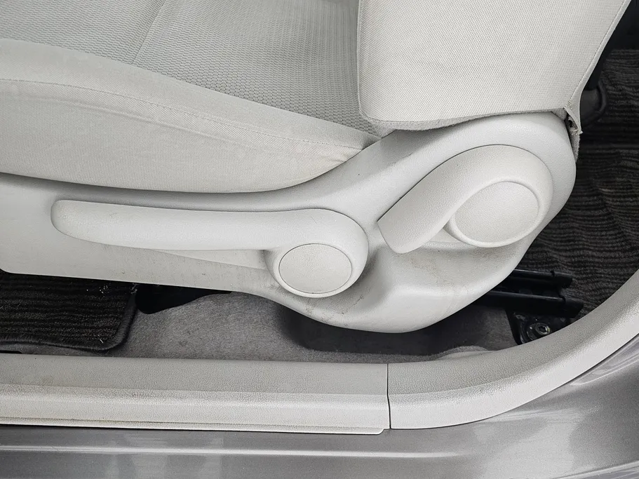 2023 Nissan Sunny SV Comfort 