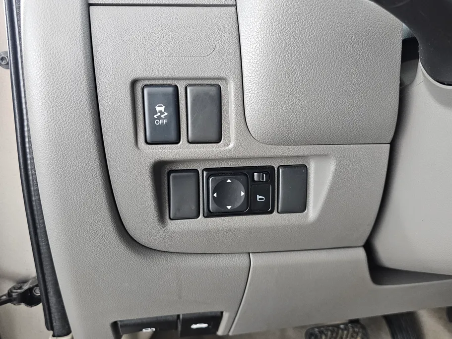 2023 Nissan Sunny SV Comfort 