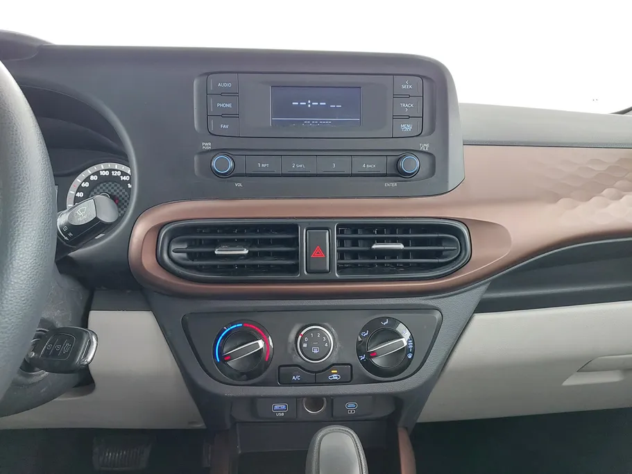 هيونداي Grand i10 فلييت 2024 