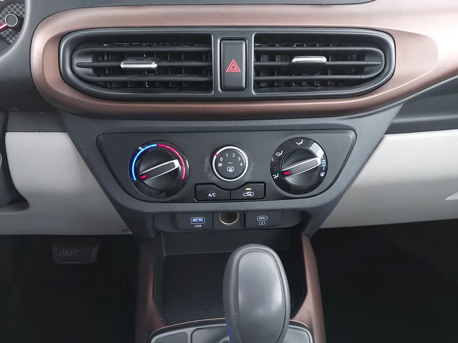 هيونداي Grand i10 فلييت 2024 