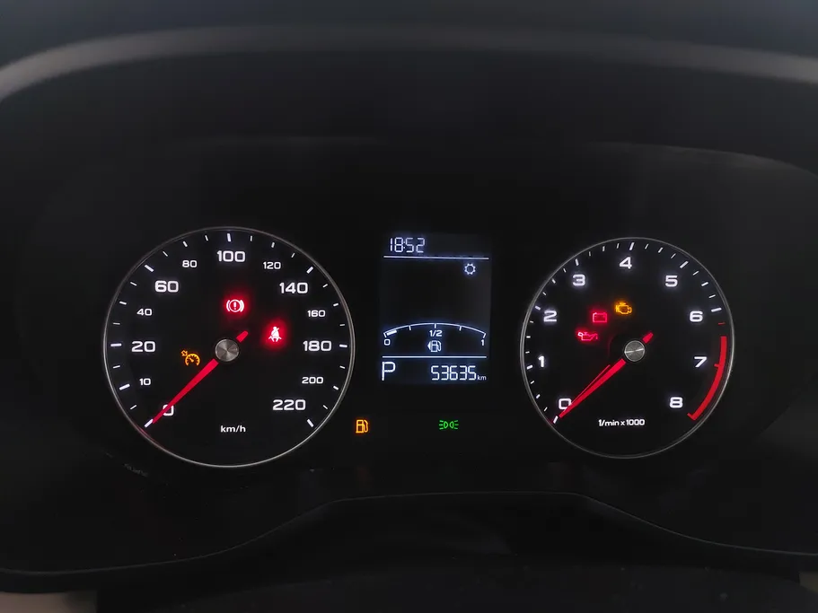 ام جي 5 STD 2022 