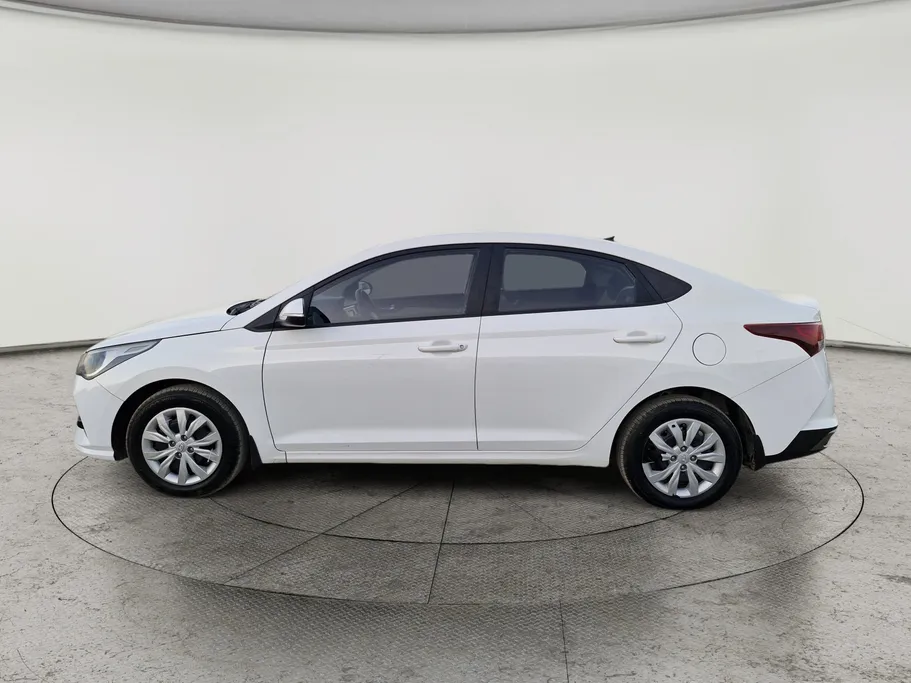 هيونداي اكسنت سمارت 2023 