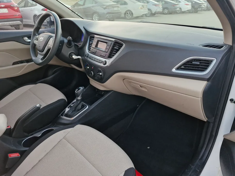 2023 Hyundai Accent Smart 