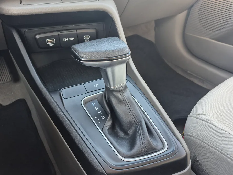 2024 Hyundai Accent Fleet 